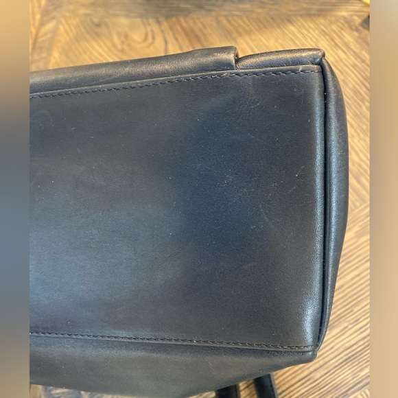 Lady Dior 😱RARE Shoulder bag. EUC. Very Clean. Navy and Red. Handle drop 16” - Picture 9 of 11